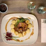 호텔 Hotel Walcerek 야로친