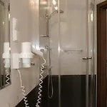 호텔 Hotel Walcerek 3*