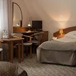 호텔 Hotel Walcerek 야로친
